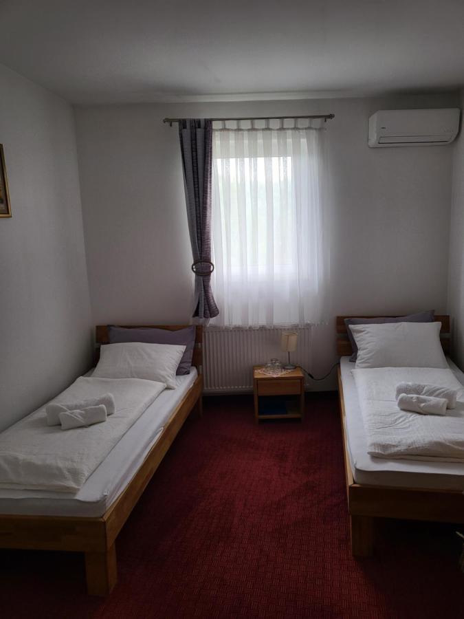 Nihad B&B Visoko Extérieur photo
